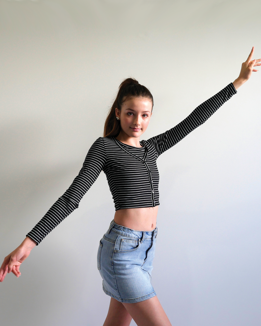 Lisa Crop Top - Midnight Black/White Stripes